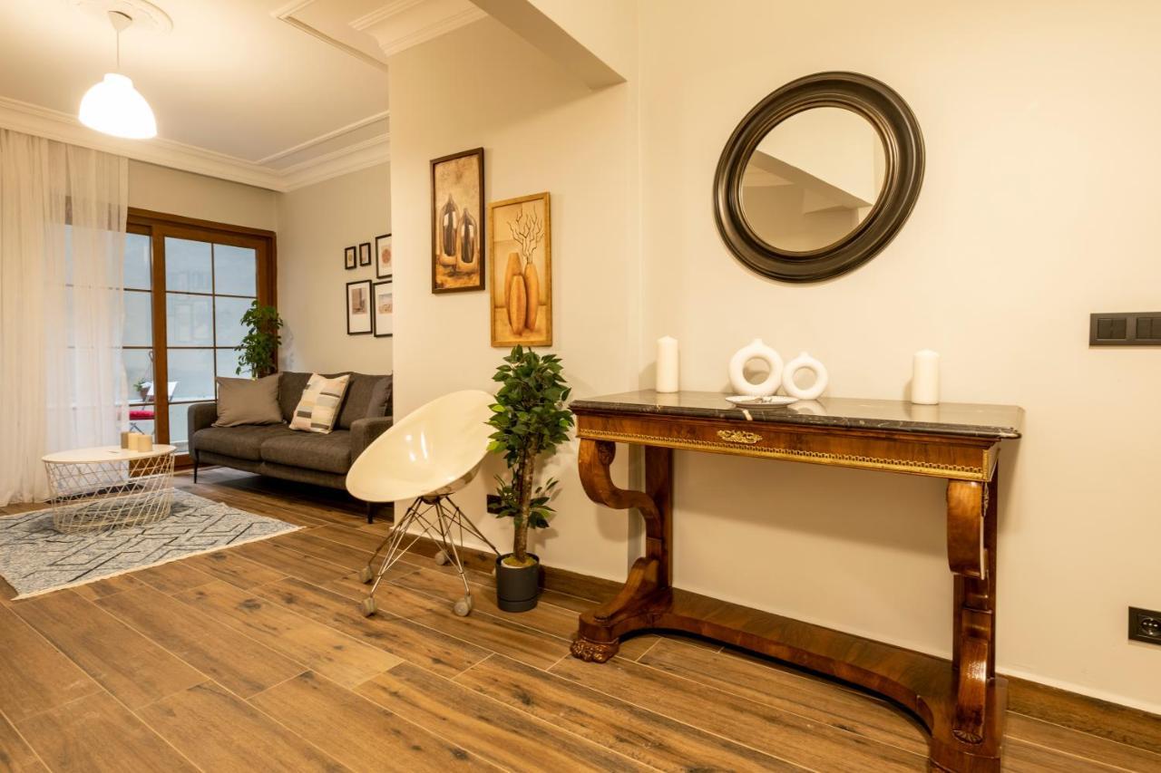 Spacious And Comfy 2Br In The Heart Of Cihangir Apartment Istanbul Exterior foto