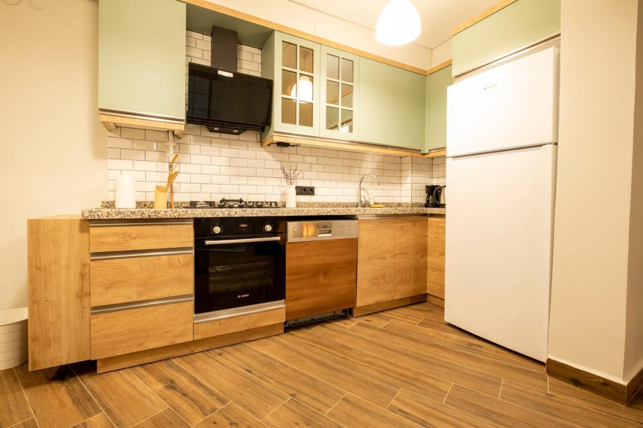 Spacious And Comfy 2Br In The Heart Of Cihangir Apartment Istanbul Exterior foto
