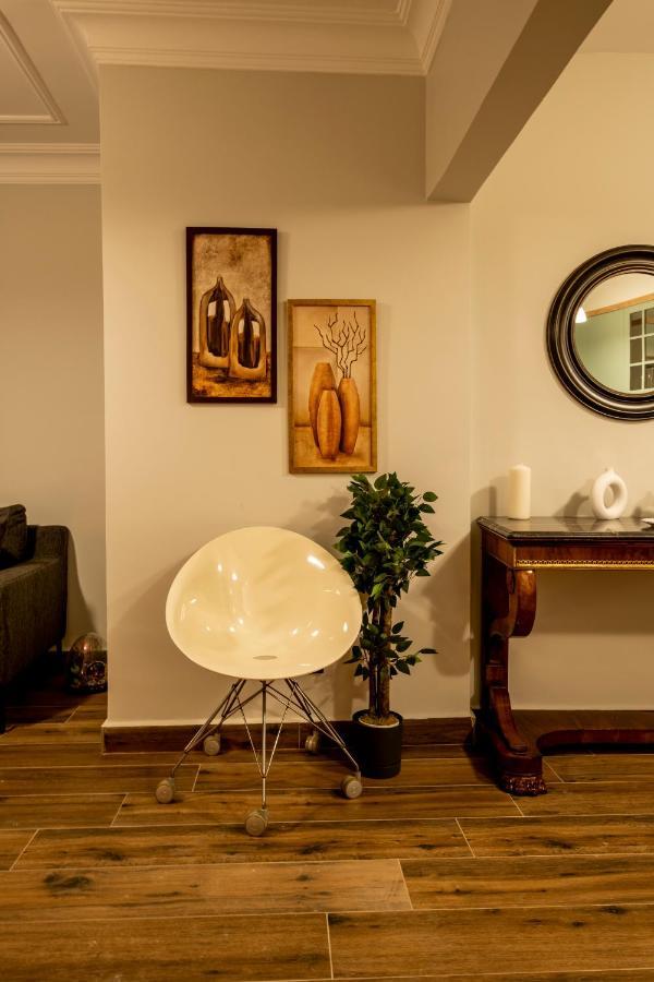 Spacious And Comfy 2Br In The Heart Of Cihangir Apartment Istanbul Exterior foto